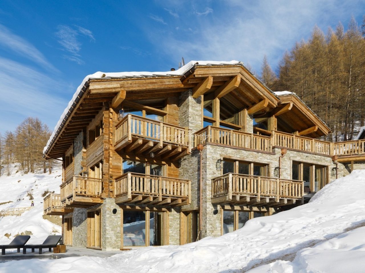 w1900xh1900-chalet-les-anges-luxury-ski-chalet-zermatt-40