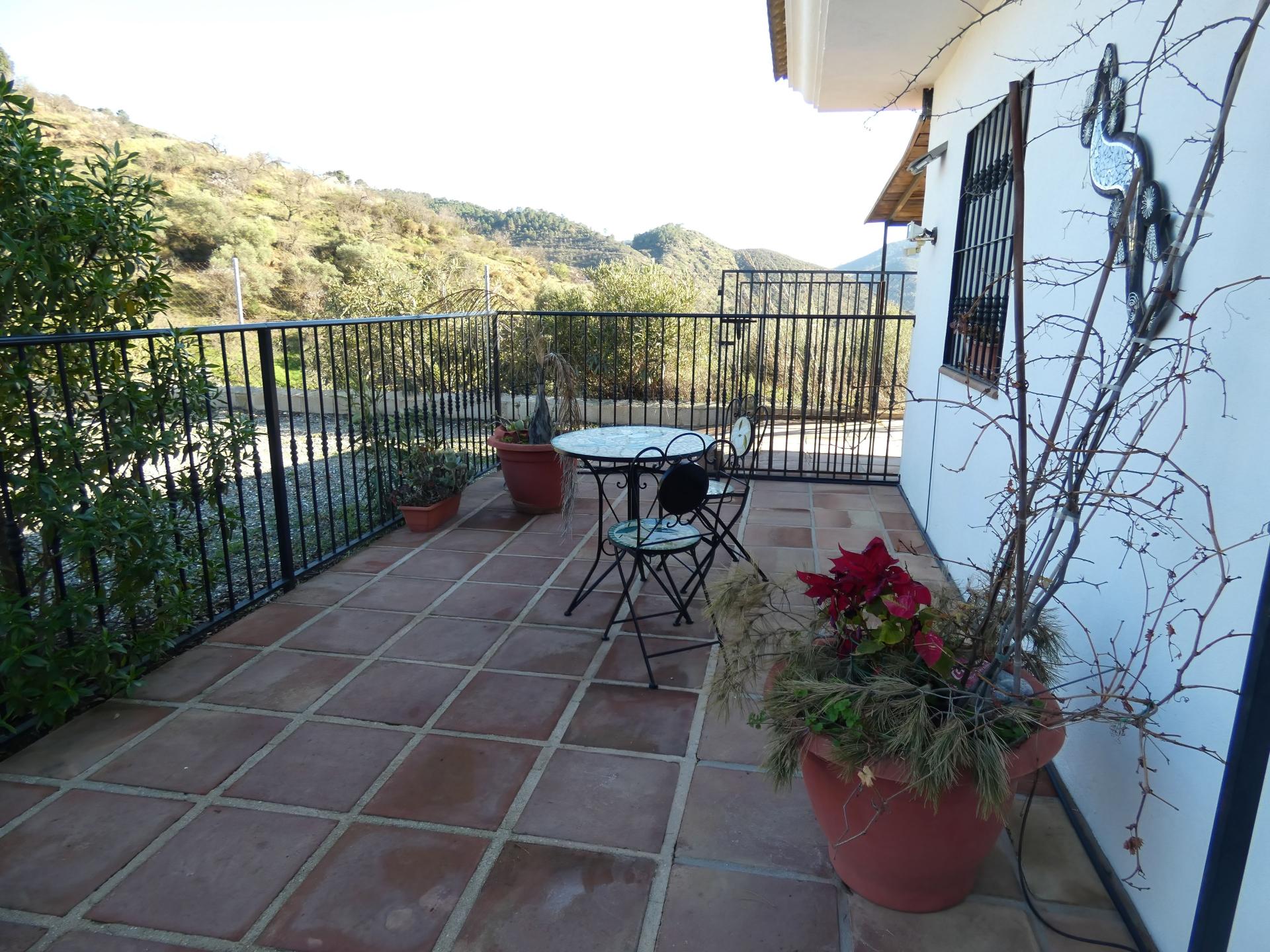 Photo of 5 Bedroom Country House in Monda